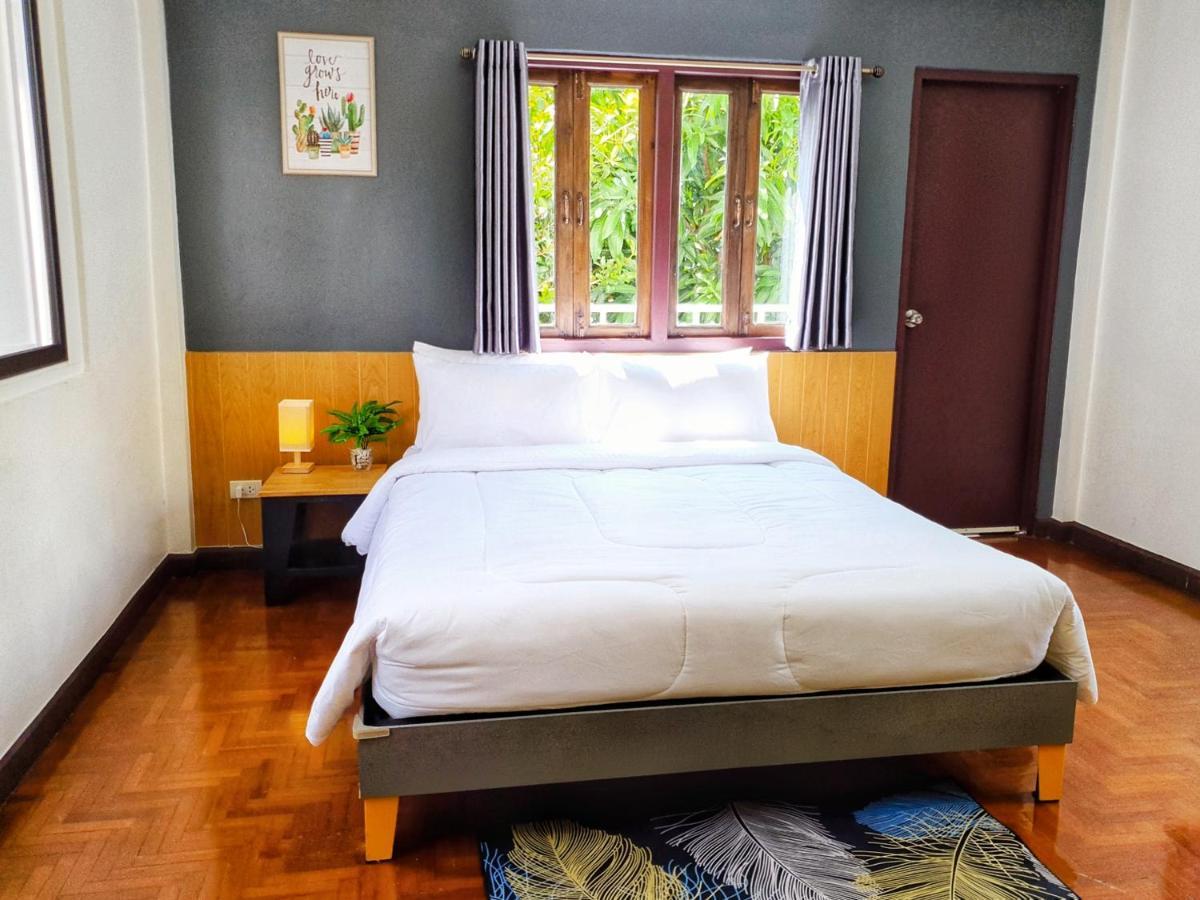 Doodle Lodge Chiang Mai Exteriör bild